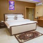 Super Royal (Ubongabasi) 203